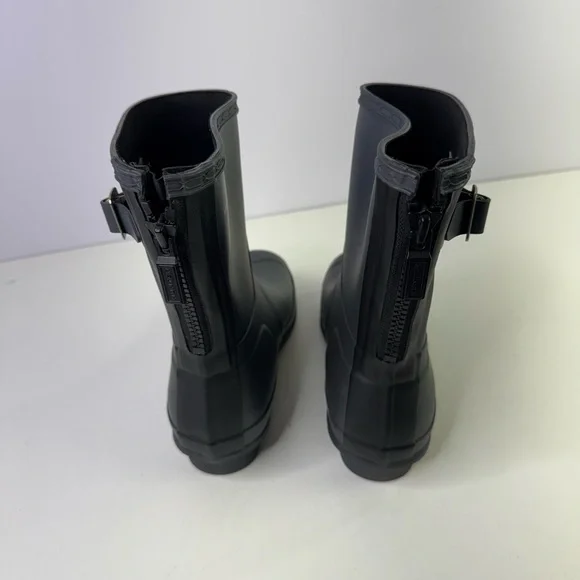 Short Hunter Boots with back zipper size 8 EUC - Picture 6 of 8
